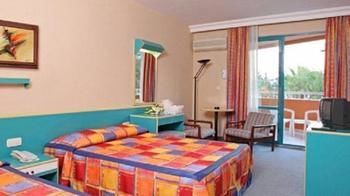 Angel Beach Hotel Tosmur エクステリア 写真