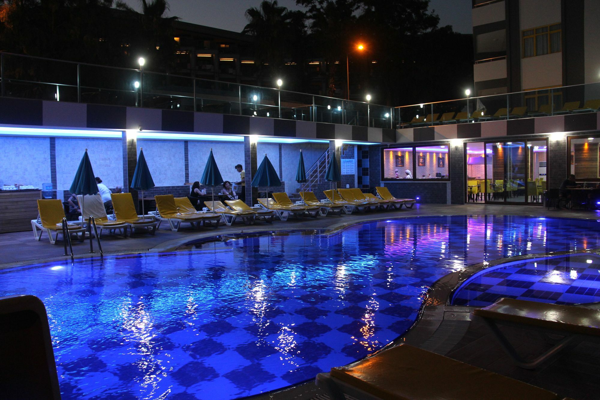 Angel Beach Hotel Tosmur エクステリア 写真